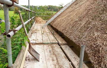 advantages of Lower Farringdon thatch roofing